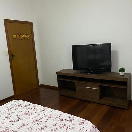 Hostel Gru Economico Com Quartos Individuais E Translado Guarulhos Buitenkant foto